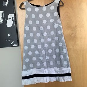 Sweetest white dress with detail